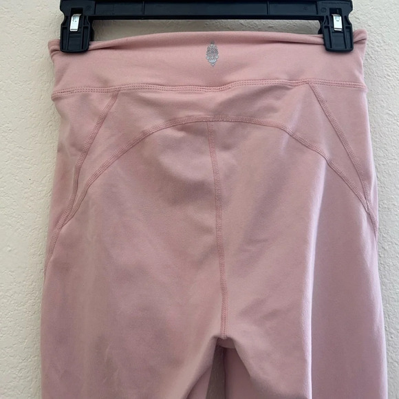 Free People Movement High Rise Bar Leggings Front Tie in Rose Pink Size Small - Picture 4 of 9